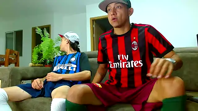 skinny23cm online show from December 19, 9:40 am