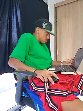 skinny23cm online show from March 21, 10:50 pm