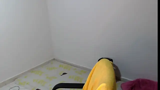 meganmiauu online show from May 9, 2:39 am