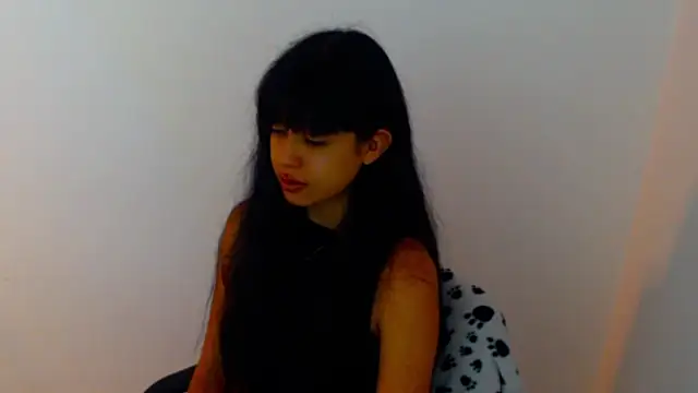 Snapshot of meganmiauu chatting on July 27, 12:45 pm meganmiauu online show from July 27, 12:45 pm