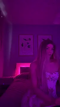 FancyNansy online show from January 18, 11:47 am