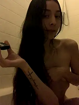 Snapshot of lovinlush chatting on September 17, 4:08 pm lovinlush online show from September 17, 4:08 pm