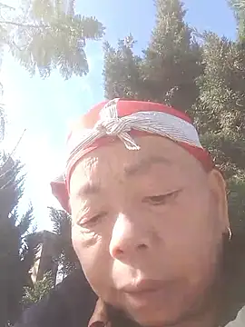 VangLe73 online show from December 19, 2:40 am