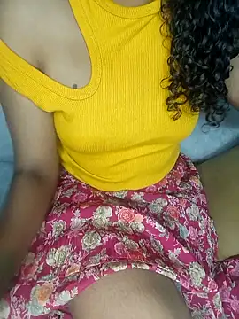 Tamilpallavi online show from November 2, 3:03 pm