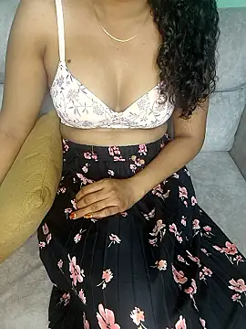 Snapshot of Tamilpallavi chatting on January 13, 8:25 pm Tamilpallavi online show from January 13, 8:25 pm