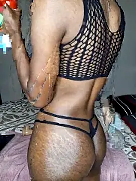 Unique05 online show from November 25, 9:04 pm