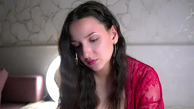 Snapshot of FalineBeacher chatting on February 6, 1:25 pm FalineBeacher online show from February 6, 1:25 pm