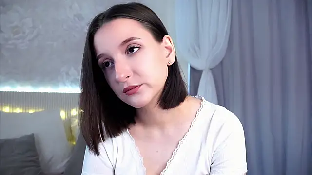 FalineBeacher online show from April 16, 1:06 am