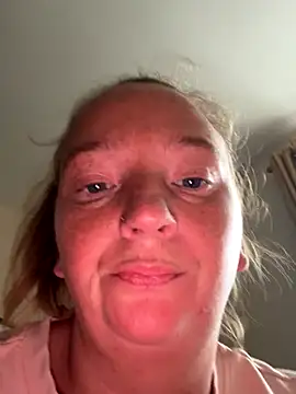 JustYourNormalCouple online show from November 14, 10:47 am