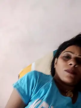Soniya Roy online show from September 17, 8:27 am