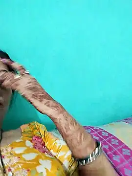 Soniya Roy online show from October 11, 8:13 am