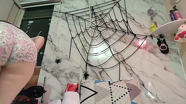 rachelroberts online show from November 1, 8:49 am