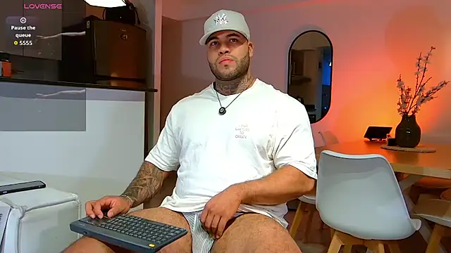 Michael Salens online show from October 18, 10:21 pm