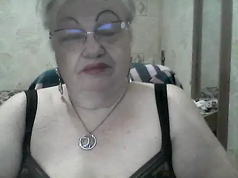 Snapshot of NatalieNorth chatting on November 17, 11:21 pm NatalieNorth online show from November 17, 11:21 pm