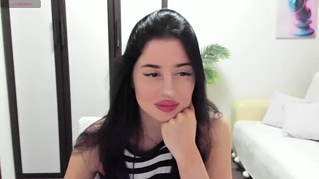 meowallen online show from October 10, 1:32 pm