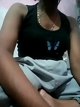 Snapshot of sakshi5533 chatting on September 22, 5:37 pm sakshi5533 online show from September 22, 5:37 pm