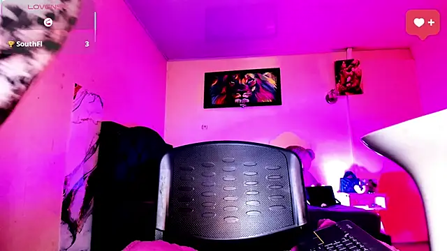 Rossedewitt  online show from April 10, 7:18 pm