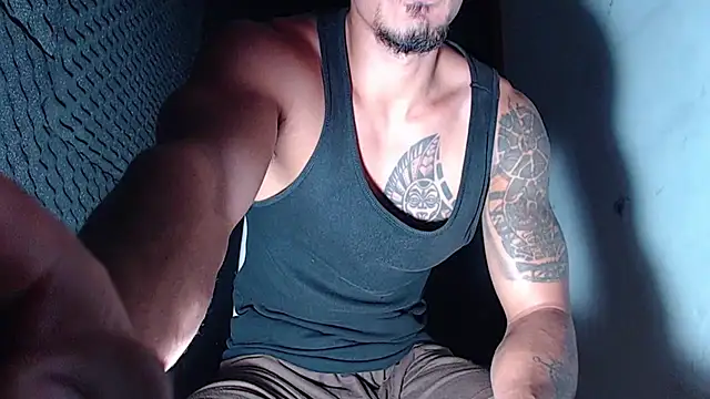 Owenferrara online show from March 7, 4:53 am