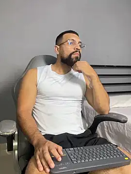 vincentjaxon online show from March 24, 6:57 pm