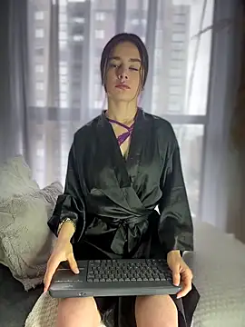 Sofi Leal online show from February 24, 12:14 pm