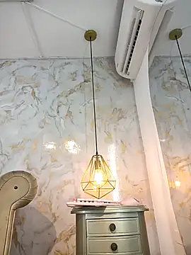 nathaliamiller online show from February 24, 7:23 pm