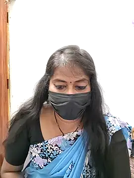 Snapshot of tamil_Sigappu_Roja chatting on June 29, 10:15 am tamil Sigappu Roja online show from June 29, 10:15 am