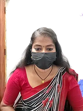 Snapshot of tamil_Sigappu_Roja chatting on July 18, 1:10 am tamil Sigappu Roja online show from July 18, 1:10 am