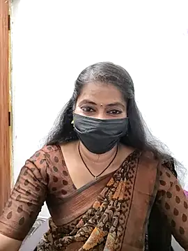 Snapshot of tamil_Sigappu_Roja chatting on July 29, 12:42 am tamil Sigappu Roja online show from July 29, 12:42 am