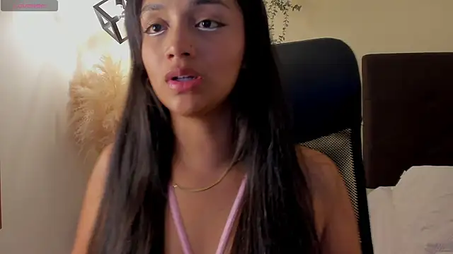 MelanyOconner online show from April 21, 1:07 am