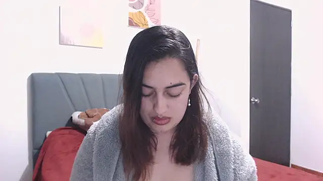 Snapshot of Meggan_n chatting on October 14, 12:55 am Meggan n online show from October 14, 12:55 am
