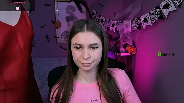 Snapshot of nekky_mouse chatting on October 22, 7:46 pm nekky mouse online show from October 22, 7:46 pm