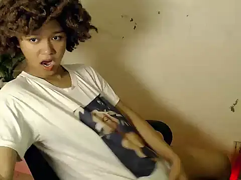 Snapshot of 9INCHESHARDCOCK chatting on February 18, 12:12 pm 9INCHESHARDCOCK online show from February 18, 12:12 pm