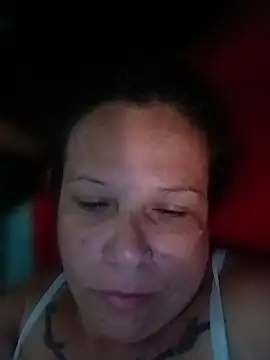 Snapshot of SinisterBabe chatting on June 20, 11:24 am SinisterBabe online show from June 20, 11:24 am