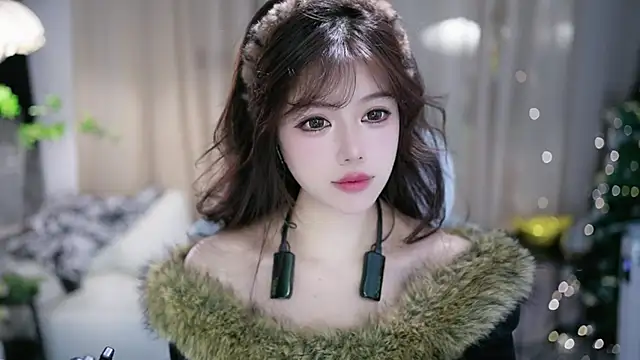 Snapshot of Fortune2Me chatting on November 13, 5:39 am Fortune2Me online show from November 13, 5:39 am