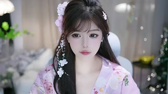 Snapshot of Fortune2Me chatting on November 15, 5:49 am Fortune2Me online show from November 15, 5:49 am