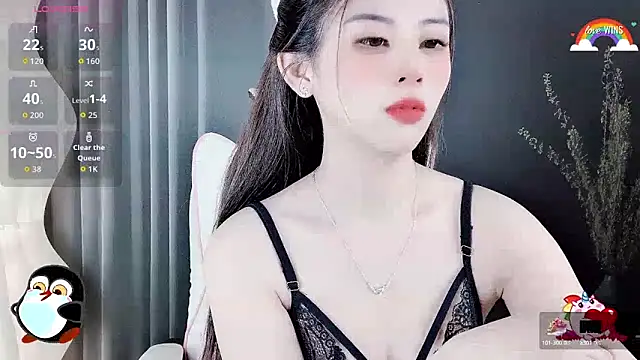 Snapshot of Aline_690 chatting on September 11, 2:06 pm Aline 690 online show from September 11, 2:06 pm