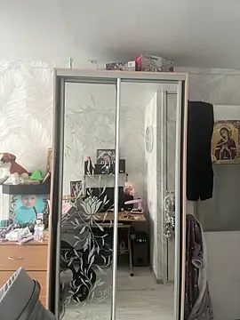 Snapshot of Lolitkoo chatting on February 28, 1:34 pm Lolitkoo online show from February 28, 1:34 pm