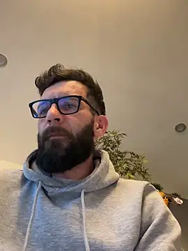 Michel huge online show from March 31, 6:19 pm