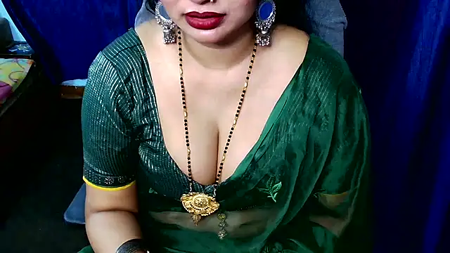 QUEEN SAKHI- online show from March 10, 9:47 am