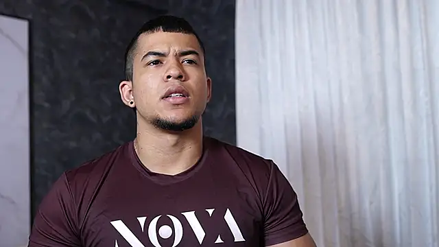 Thiago Valente online show from October 15, 1:11 pm