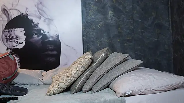 Ariaa Isabell online show from March 18, 6:33 pm