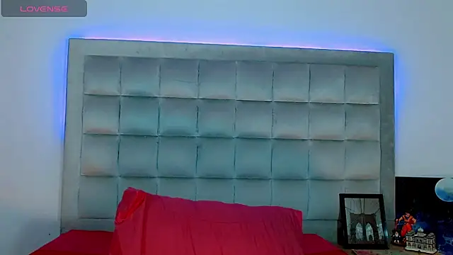 AmazingMistressNathy online show from November 10, 5:28 am