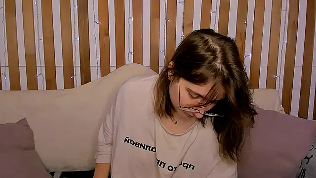 Tara Grainn online show from September 20, 2:12 am