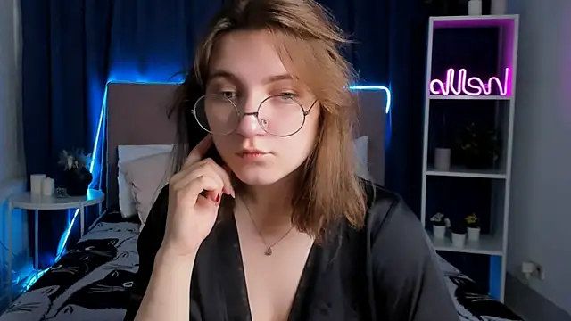 Tara Grainn online show from September 27, 2:05 am