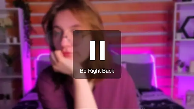 Tara Grainn online show from October 2, 1:34 am