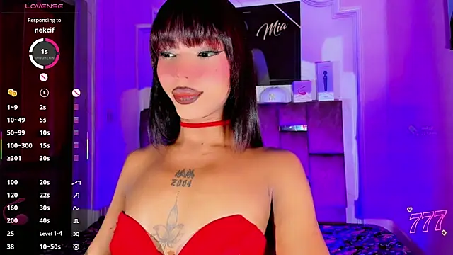 LADY-HOT-SEXY- online show from June 5, 8:36 pm