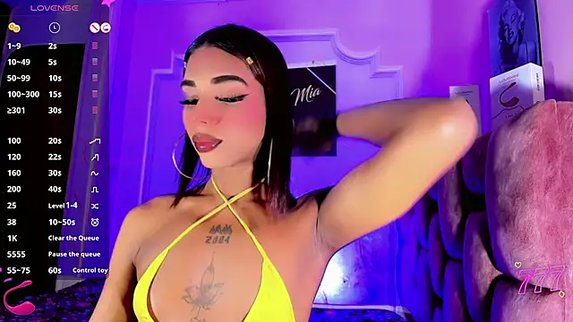 LADY-HOT-SEXY- online show from June 27, 10:04 pm