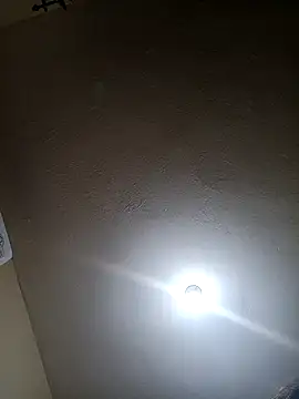 Snapshot of Theredcorazon chatting on October 27, 12:15 am Theredcorazon online show from October 27, 12:15 am