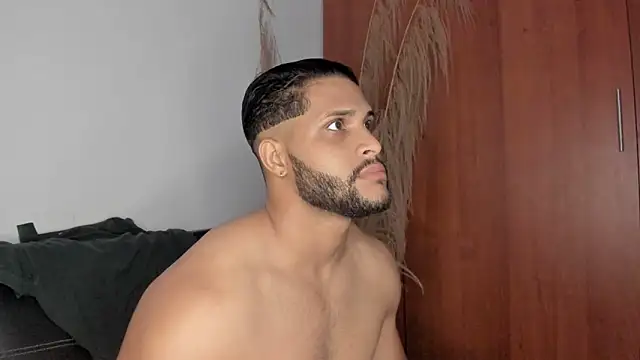 Pier Simons online show from December 5, 8:12 am