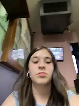 Kwright2006 online show from March 8, 10:35 pm